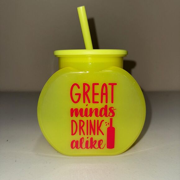 Great Minds Drink Alike Drinking Cup Fishbowl Tumbler 40 fl oz Funny Easy Clean - Picture 1 of 8